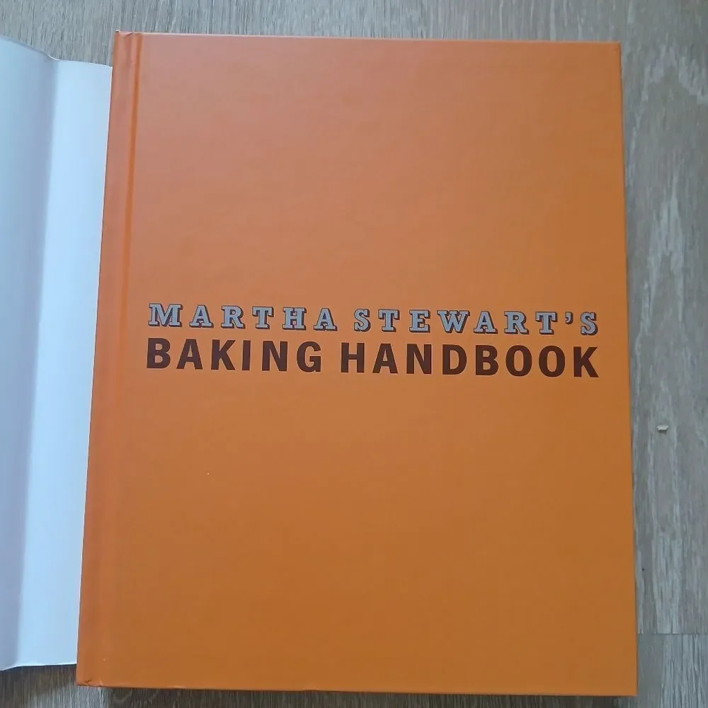 Martha Stewart's Baking Handbook Hardcover First Edition 5-10th Sweet n' Savory